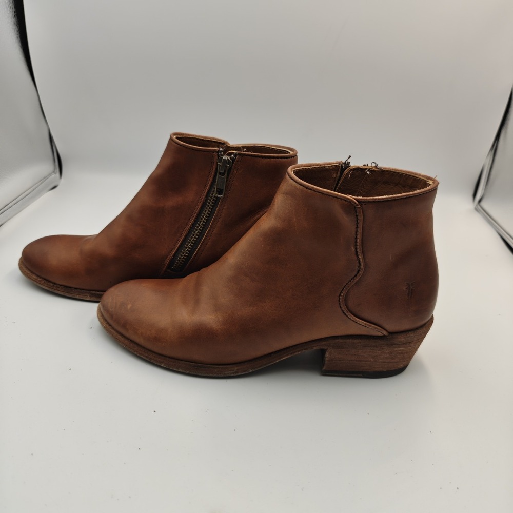 Frye Carson Piping Ankle Boots Inside Zip Distressed Brown Women's Size 7-M